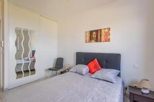 Appartements La Paolina - Appt 4p avec vue sur golfe de Calvi : photos des chambres