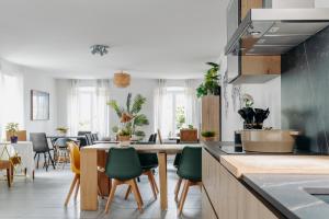 Maisons de vacances Le Gite D'Helene - Cluses Meuble tourisme 4 etoiles 12 personnes - Haute-Savoie - 30 minutes de Toutes les stations de ski : photos des chambres