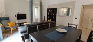 A Casa Distefano, We are the Center!