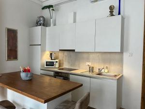 Dolcevita Downtown Apartment