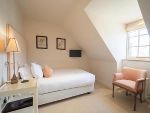 Standard Single Room room in The Old Hall Ely Bed & Breakfast