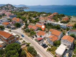 House Zdenka - 索夫列