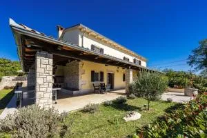 Charming Villa Antoana for families and kids in Labin - Rabac with children playground & private pool - Kunj