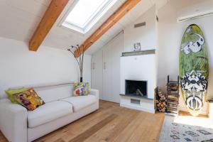 Garibaldi Loft By Dimorra