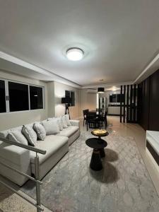 Duplex Alto Padrão com Vista Mar