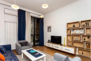 Super Cozy 2BR Apartment In Vake - By Wehost