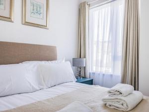 Charming Southsea Family Home - Pass the Keys