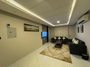 السعاده بالاس للشقق المخدومه