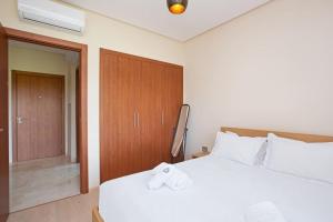 Cozy&Elegant-Prestigia-pool-10min from Gueliz