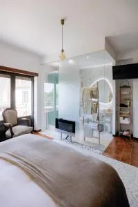 R3 - Travessa da Arieira Suíte 1 - Cabaços