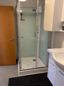 Lakeside Apartments - A