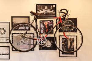 Chic Abanotubani Apt - By Wehost