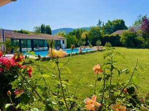 LUBERON SOLEIL ET OLIVIERS