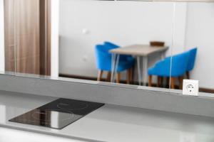 Cozy 1BR Batumi Apt with balcony - By Wehost