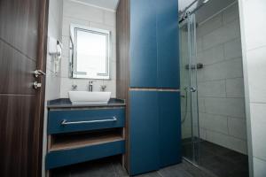 Cozy 1BR Batumi Apt with balcony - By Wehost