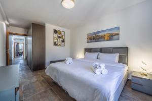 Spinola Seafront Deluxe