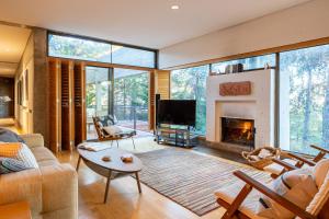 Paradise Peek, Platres