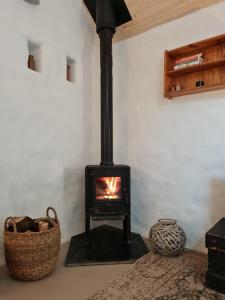 Cosy Couples Retreat at THE COOP with Hot Tub