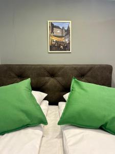 Vintage Senacka 3 Apartment