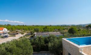 Apartments Antique Ivo