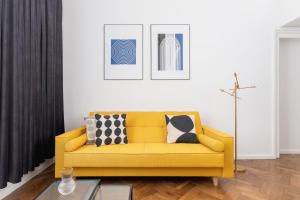 Main Square - Modern Apartment - 7 Gertrudy street