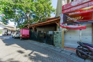 OYO Life 94040 Agung Home Stay