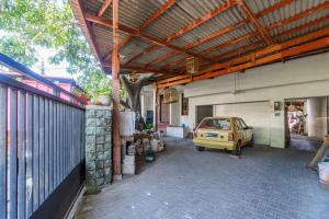 OYO Life 94040 Agung Home Stay