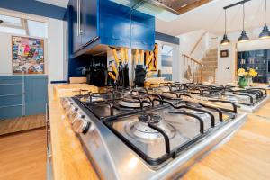 Air Maison - The Coach House