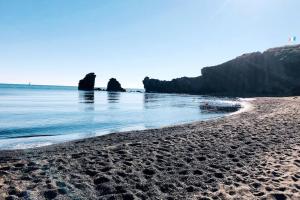 Apt T2 cabine climatisé à 1 min mer, balcon, piscine