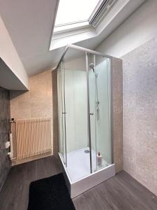 Appartements Detroit - Maison spacieuse et lumineuse pour 8 personnes : photos des chambres
