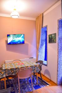 The Librarians House with Balcony