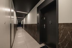 Apartment with Terrace - Wawrzyńca 21 Street