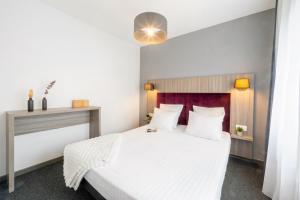 Apartment room in Néméa Appart-Hôtel Elypséo