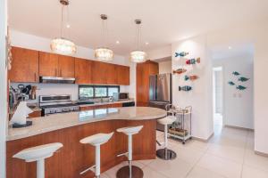 Unique gem penthouse in playa bonita