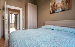 Theater venice apartment