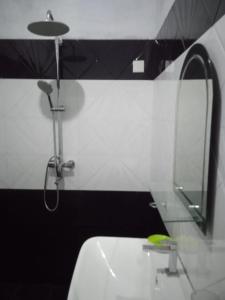 V53 Home Stay