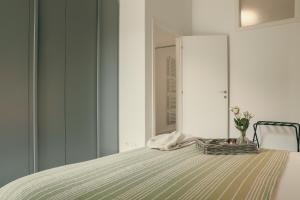 Diana - by MyHomeInComo