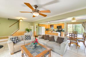 Dog-Friendly Lake George Home 3 Mi to Beach!