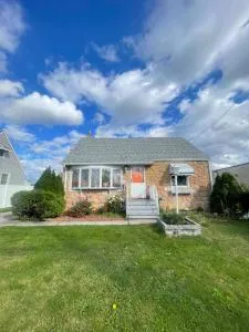 Cozy Home in Cheektowaga - 西塞尼卡