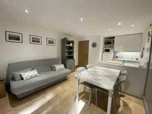 Appartement cosy 3 pièces, avec balcon et piscine, proche des pistes et commodités à La Plagne Tarentaise - FR-1-353-118 - Montchavin