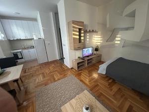 Altina Gottfried Studio