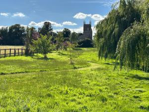 Cockayne Hatley Hall