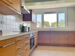 Aquamarina Apartment