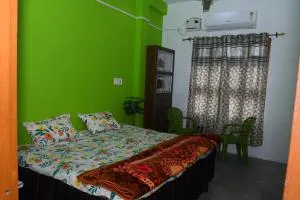 Samrat Home Stay - Faizābād