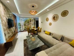 Serenity suite Family Apartment in central location