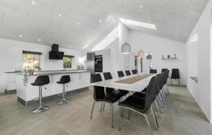 Awesome Home In Ebeltoft With Sauna