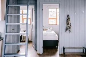 Hlid Cottages - Geiteyjarstrond