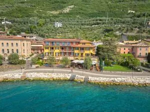 Hotel Residence Villa Beatrice - Brenzone sul Garda