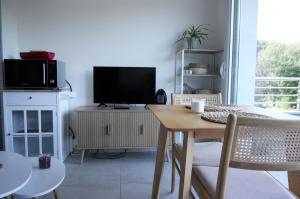 Appartements Gites Jara et Mendia, Maison Eguzki-Lore, Saint-Jean-Pied-de-Port, Pays Basque : photos des chambres