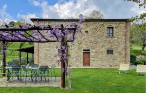 Pet Friendly Apartment - 卡普雷塞·米开朗基罗